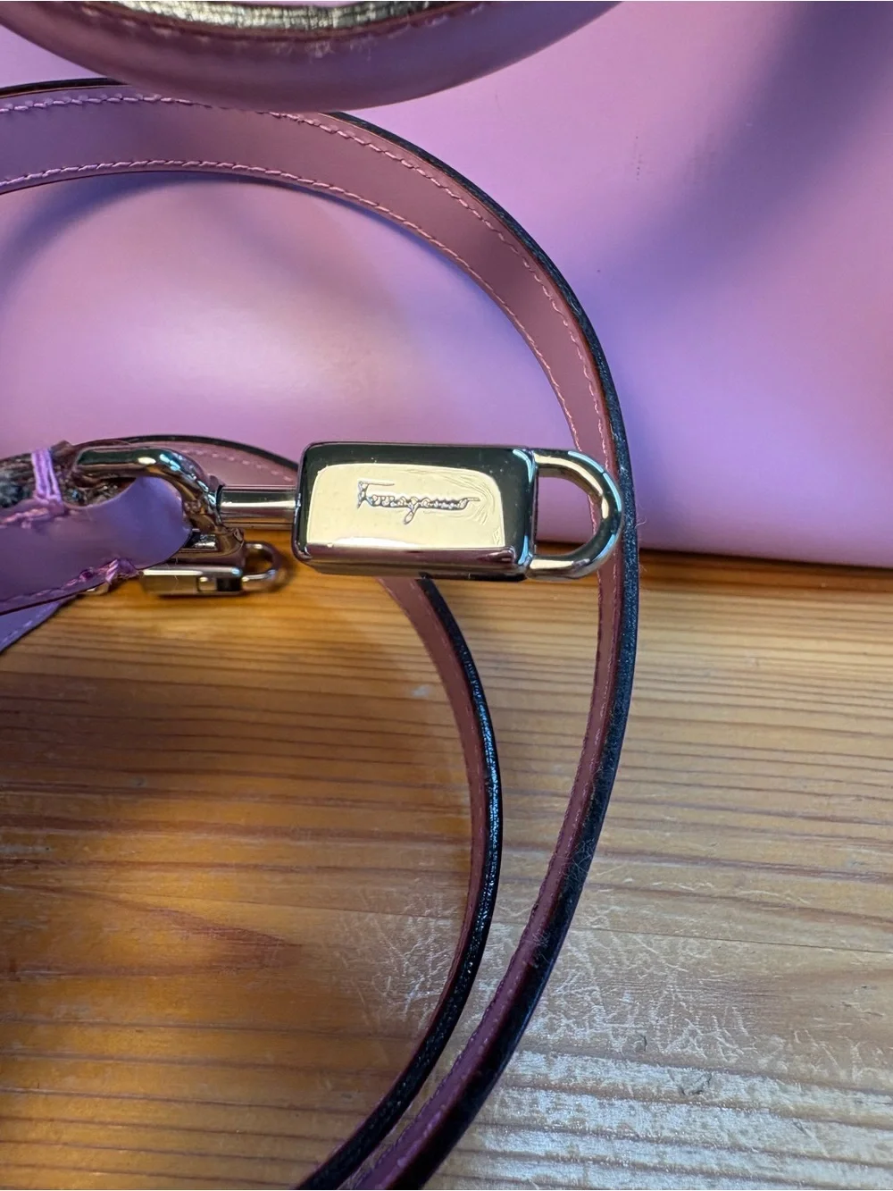 FERRAGAMO VINTAGE Y2K Women's Pink/Lavender Leather Top-Handle Handbag w/ strap